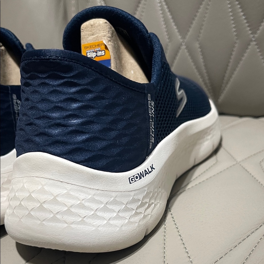 Skechers Dark Blue Athletic Shoes - Picture 8 of 8